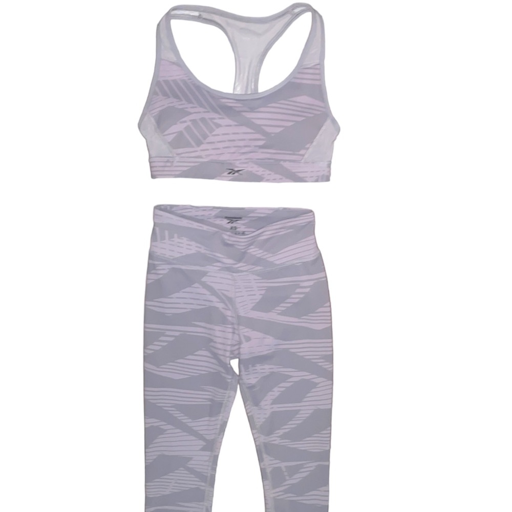 Les Mills Reebok Leggings & Bra Set